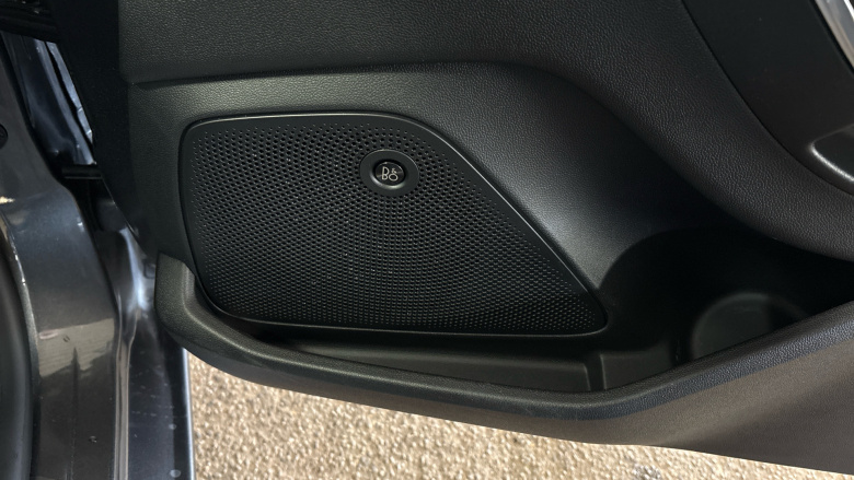 Ford Fiesta 1.0 EcoBoost Hybrid mHEV 125 Vignale Edition 5dr Petrol Hatchback